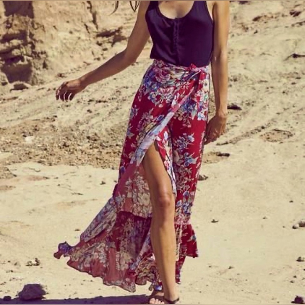 RARE NWT Auguste the Label Wandering Willow Red Floral Wrap  Maxi Skirt Sz 6